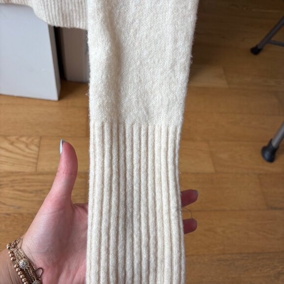 All Saints Pullover Cropped Sweater Sz Small Cream Wool Knit Turtle Neck - Picture 4 of 7